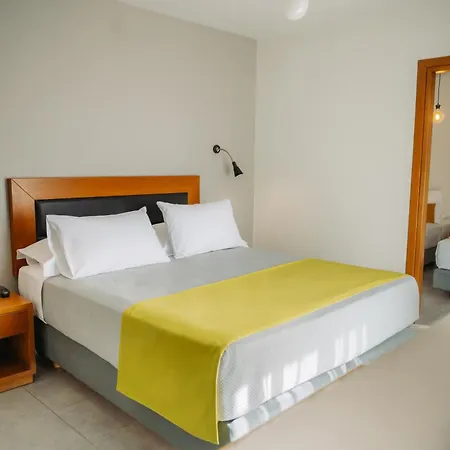 Otel Amphitryon Rhodes City