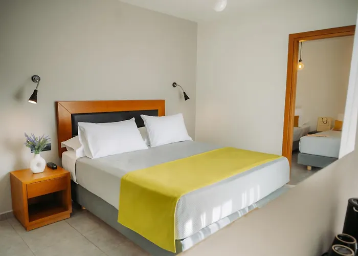 Otel Amphitryon Rhodes City