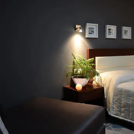 Amphitryon Boutique 4*
