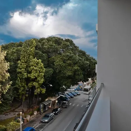 Amphitryon Ξενοδοχείο 3*