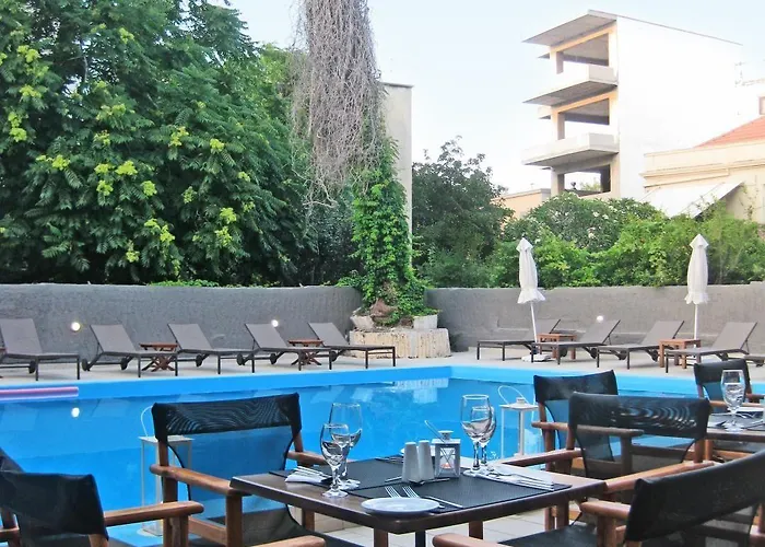 Hotel Amphitryon 3*